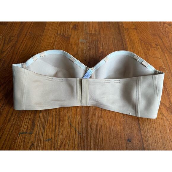 Soma vanishing back multi way strapless bra size 40D - Picture 3 of 6